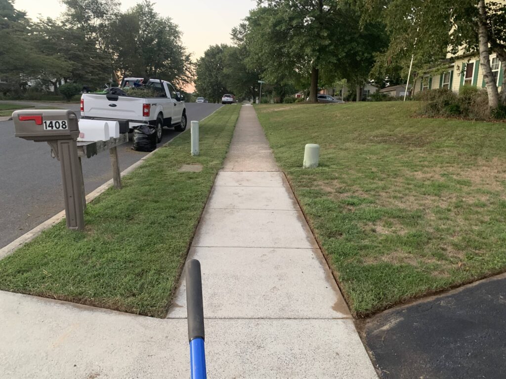 Sidewalk edging 